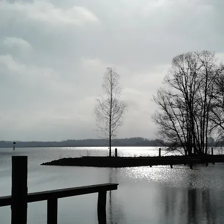 Semesterbostad Seebad Im Mueritz Seepark 41 A Röbel