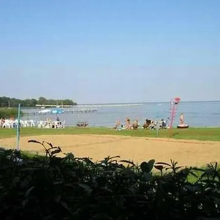 Seebad Im Mueritz Seepark 41 A *